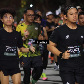 Runner Photo 6952338