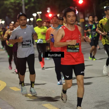 Runner Photo 6952387