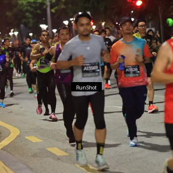 Runner Photo 6952393