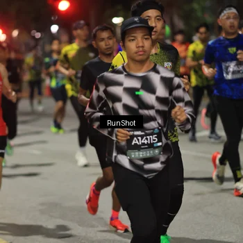 Runner Photo 6952395