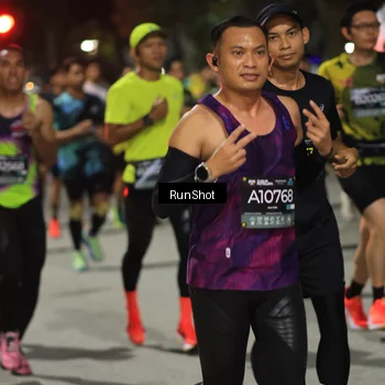 Runner Photo 6952423