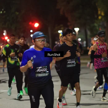 Runner Photo 6952425