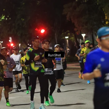Runner Photo 6952427