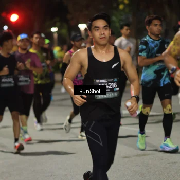 Runner Photo 6952440