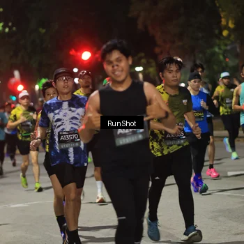 Runner Photo 6952475