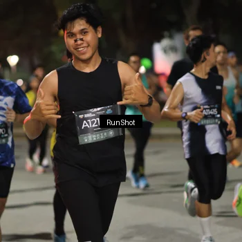 Runner Photo 6952481