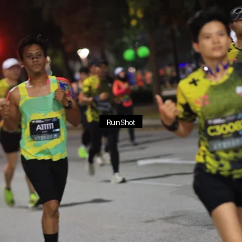 Runner Photo 6952512