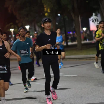 Runner Photo 6952522