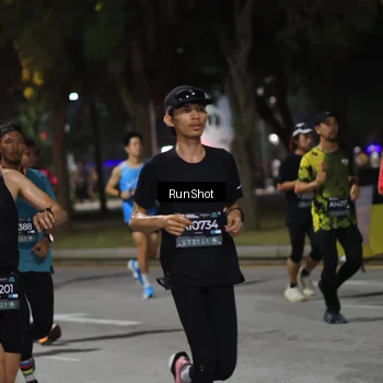 Runner Photo 6952527
