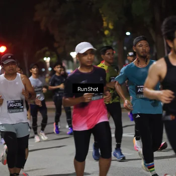 Runner Photo 6952531