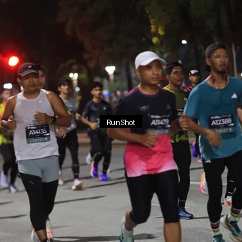 Runner Photo 6952533
