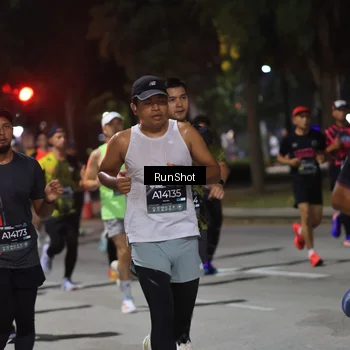 Runner Photo 6952539