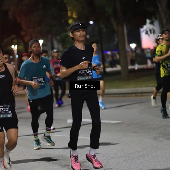 Runner Photo 6952548
