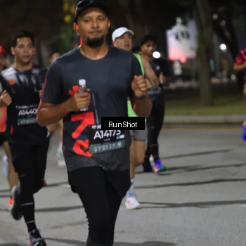 Runner Photo 6952557