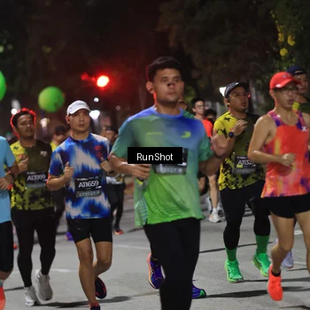 Runner Photo 6952563