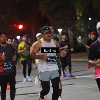 Runner Photo 6952564