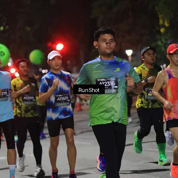 Runner Photo 6952565