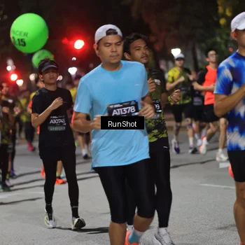 Runner Photo 6952578