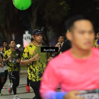 Runner Photo 6952644