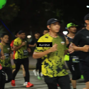 Runner Photo 6952647