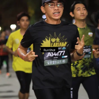 Runner Photo 6952675
