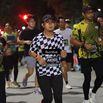 Runner Photo 6952703