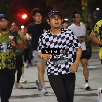 Runner Photo 6952707