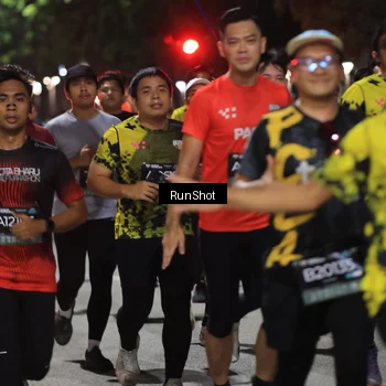 Runner Photo 6952742