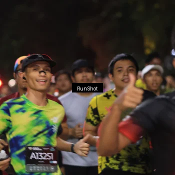 Runner Photo 6952763