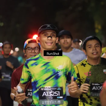 Runner Photo 6952767