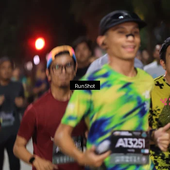 Runner Photo 6952771