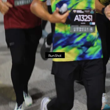 Runner Photo 6952774