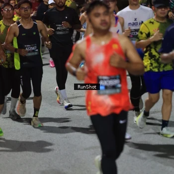 Runner Photo 6952825