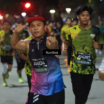 Runner Photo 6952884