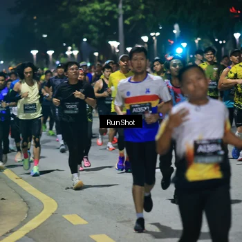 Runner Photo 6952918