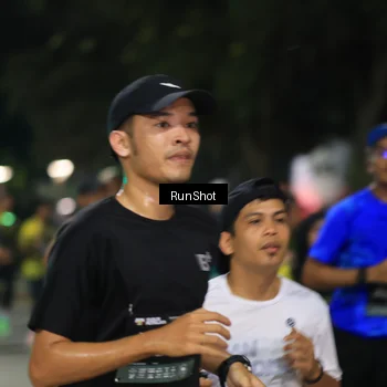 Runner Photo 6952983