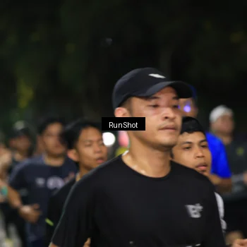 Runner Photo 6952986