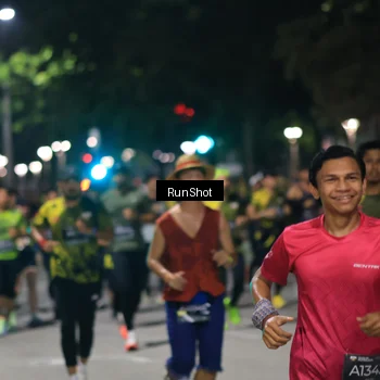 Runner Photo 6953012