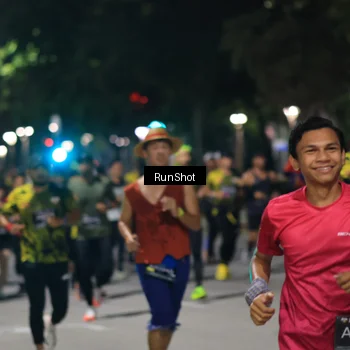 Runner Photo 6953015