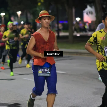 Runner Photo 6953023