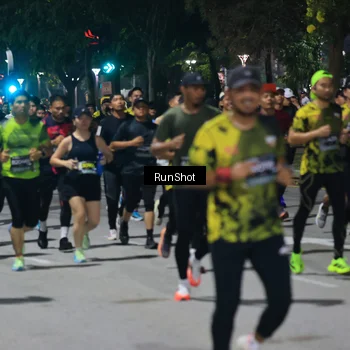 Runner Photo 6953030