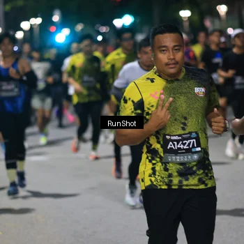 Runner Photo 6953048