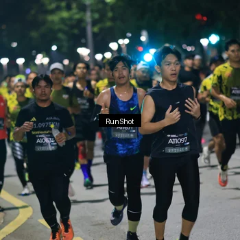 Runner Photo 6953055