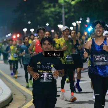 Runner Photo 6953068