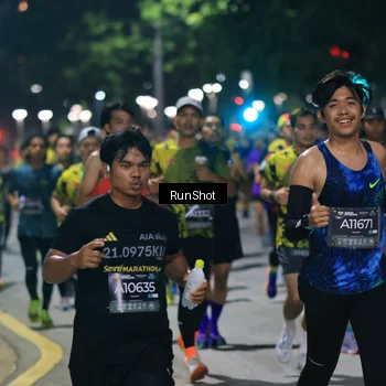 Runner Photo 6953072