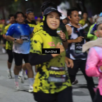 Runner Photo 6953126