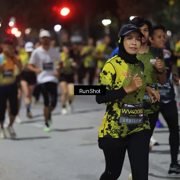 Runner Photo 6953143