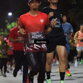 Runner Photo 6953159