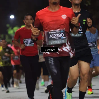 Runner Photo 6953176