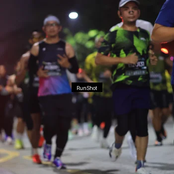 Runner Photo 6953194